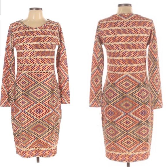 LuLaRoe Dresses & Skirts - LulaRoe Sheath Casual Red Dress Medium